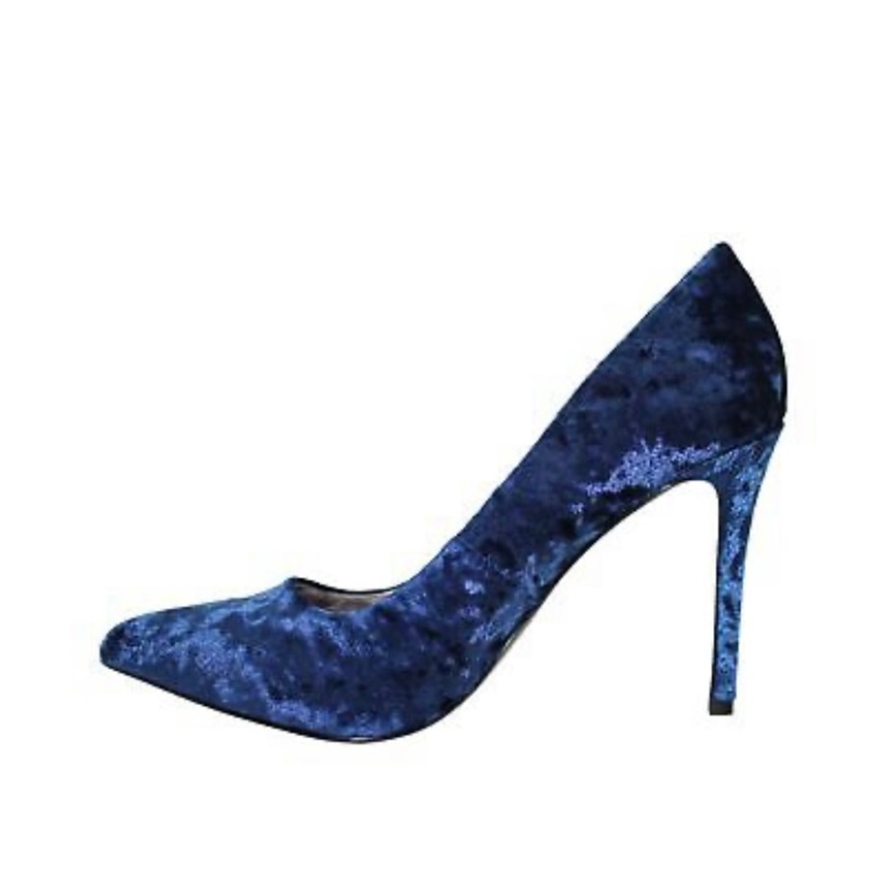 Blue heels. Carlos by Carlos Santana